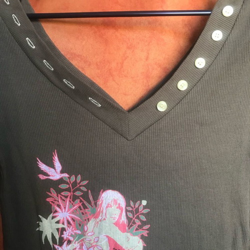 Branded women's blouse new, size Medium