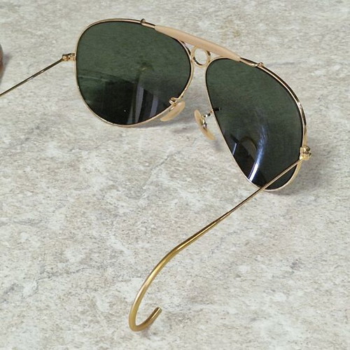 Ray Ban RB3 Tru-Green UV Shooting Aviator sunglasses like new