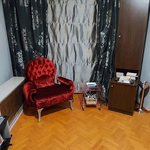 Set of 2 luxury custom made curtain sets with Roman blinds and decorative rinto