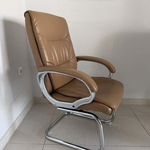 Office chair like new, ergonomic and comfortable
