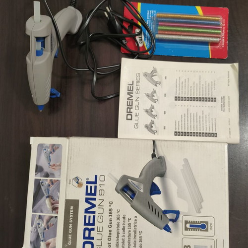 Dremel Silicone Glue Gun like new