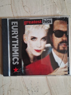 Eurythmics Greatest Hits CD like new, rock