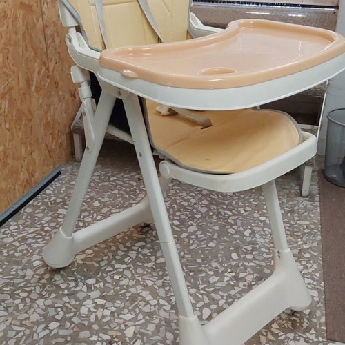 High Chair used with Eco-Leather seat and double tray