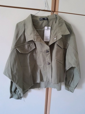 Ζακέτα καινούρια, μέγεθος L/XL, χακί χρώμα