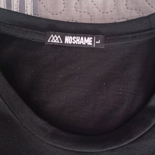 T-shirt with Noshame® design new, size L, black