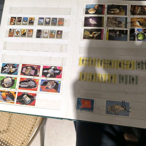 Stamp collection like new, about 500 pieces