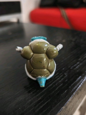 Blastoise figure vintage
