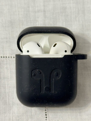 AirPod 2 used, left earbud battery issue