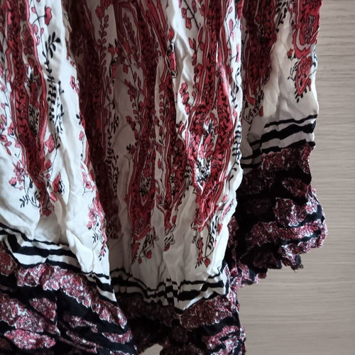 Women's dress used, size L, beige and white