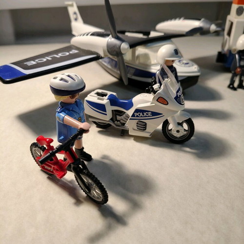 Playmobil police set used with helicopter, motorcycles and figures