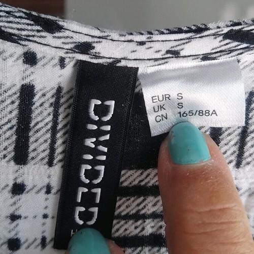 Checked long dress H&M like new, black and white, size L