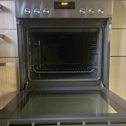 Pitsos PHSA39250 oven used, multifunction with storage space