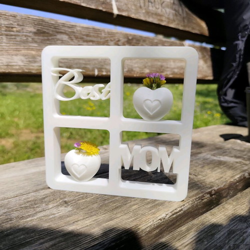 3D printed table stand "Best MOM" with heart-shaped jars new