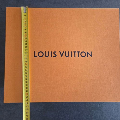 Louis Vuitton packaging box used, empty