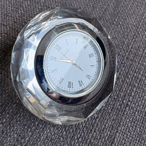 Vintage Crystal Collectors Επιτραπέζιο Ρολόι μοντέλο 62701 μεταχειρισμένο με ατέλειες