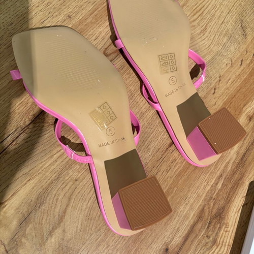Raid sandals size 38 pink wide fit new