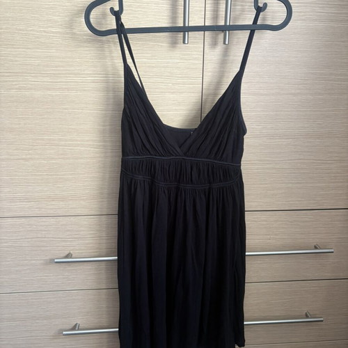 H&M dress like new, size medium, black