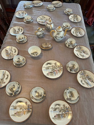 Tea set 42+1 pieces like new, vintage Japanese porcelain