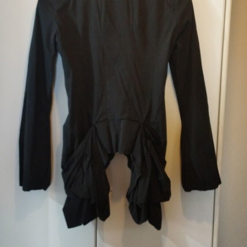 No Name women's shirt small black like new with unique cut