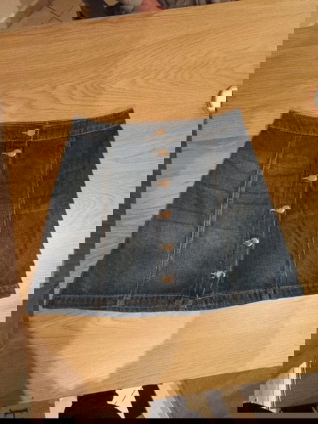 H&M women skirt size M Denim