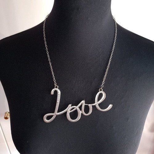 Silver y2k necklace with Love letters like new