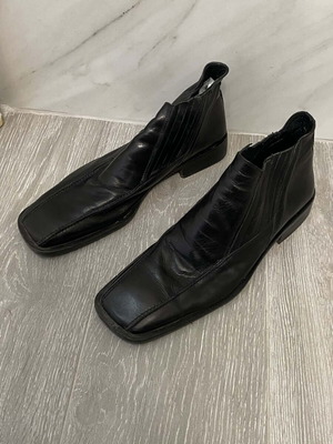 Leather Italian men's shoes used, size 45, black