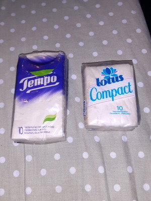 Collectible tissue packs used Tempo and Lotus mini 1980