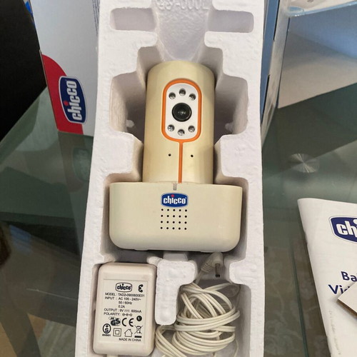 Chicco Baby Control Video Digital Plus Wireless Baby Monitor like new
