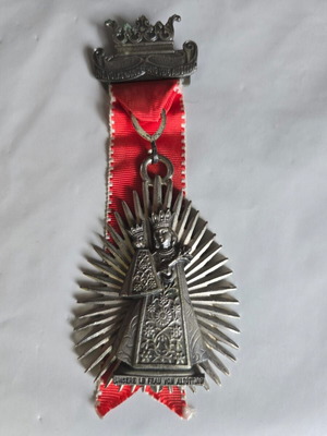 Collectible religious medal Unsere Liebe Frau von Altötting like new