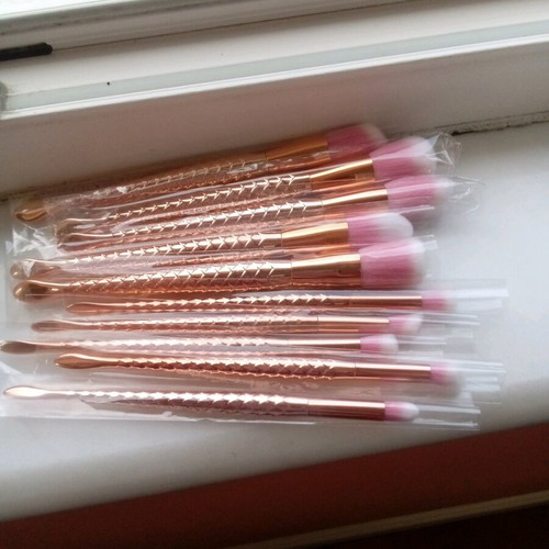 Makeup brush set of 10 new with case