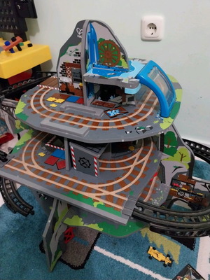 Hape wooden three-level train set used with tunnel and crane