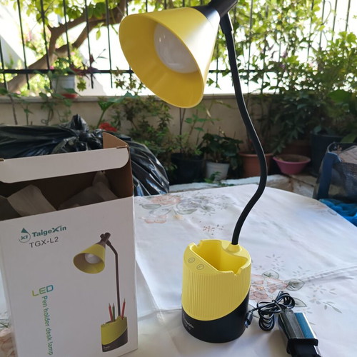 TaigeXin LED Desk Lamp TGX-L2 USB Rechargeable with Pen Holder