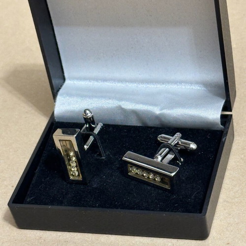 Cufflinks new