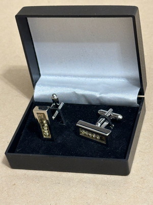 Cufflinks new