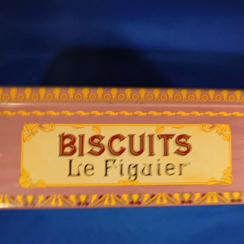 Le Figuier Collectible Metal Jewelry Box Like New