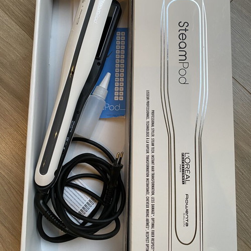 L'Oréal Professionnel Steampod 3.0 steam hair straightener