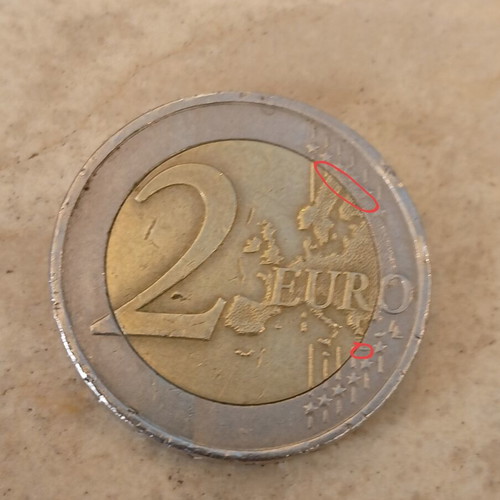 Greek 2€ commemorative coin 2009 used with minting errors
