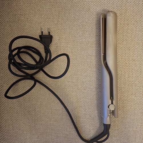 Ceramic Hair Straightener Gold Champagne used with flat iron plates
