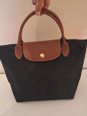 Longchamp Le Pliage black handbag with brown leather details