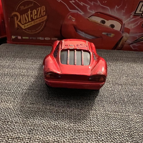 Disney Pixar Cars Diecast 1:55 Cruizin’ Lightning McQueen used