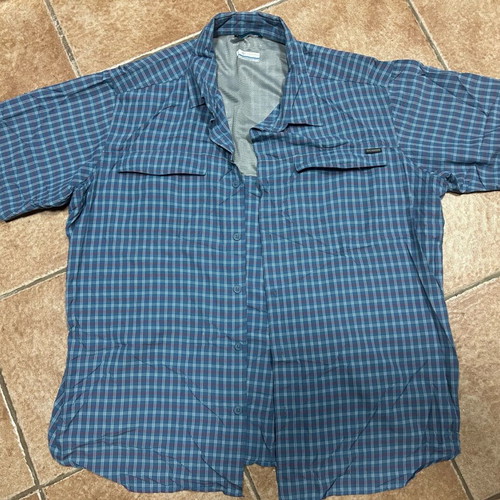 Columbia Omni-Shade Plaid Shirt XL like new, blue outdoor