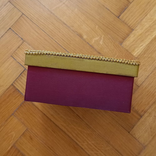 Decorative storage box like new, 18cm x 14cm x 8cm