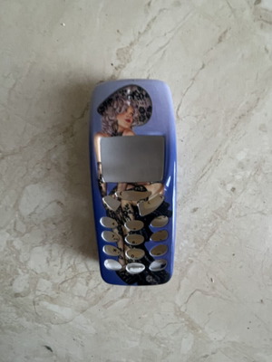 Vintage aftermarket front cover and keyboard for Nokia 3310 like new