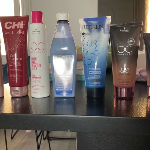 Hair products like new, shampoo, conditioner, masks, heat protectant