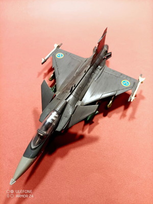 Πλαστικό μοντέλο 1/72 Jas-39 Gripen