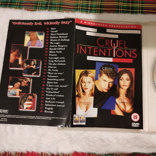 Cruel Intentions 1999 DVD used, romantic thriller with subtitles