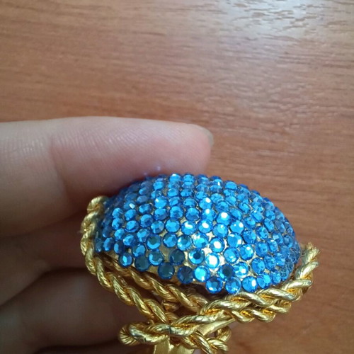 Handmade ring used, two-tone Marguerite