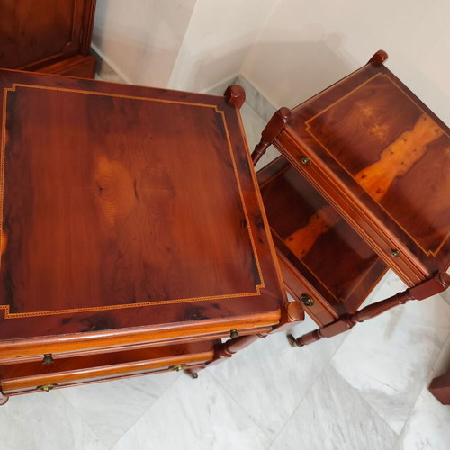 Pair of classic side tables with leather sliding shelf like new