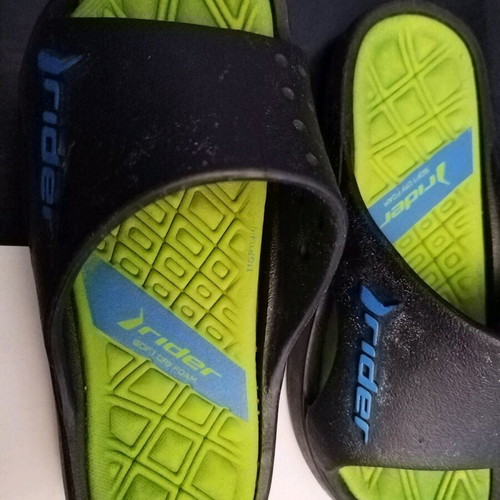 Rider flip-flops used, size 30, black and green