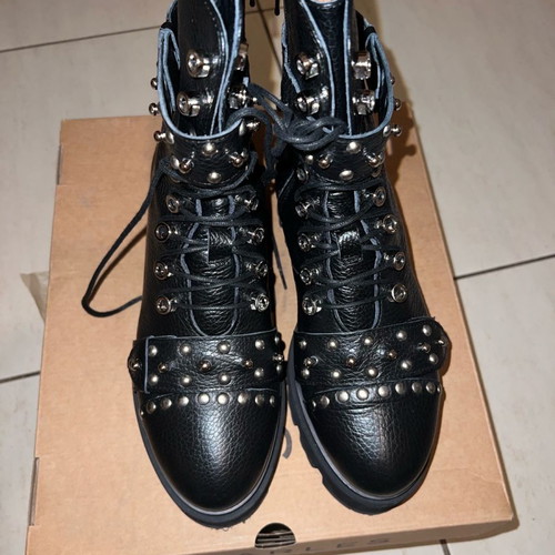 Charles leather boots new, size 37, with studs and laces